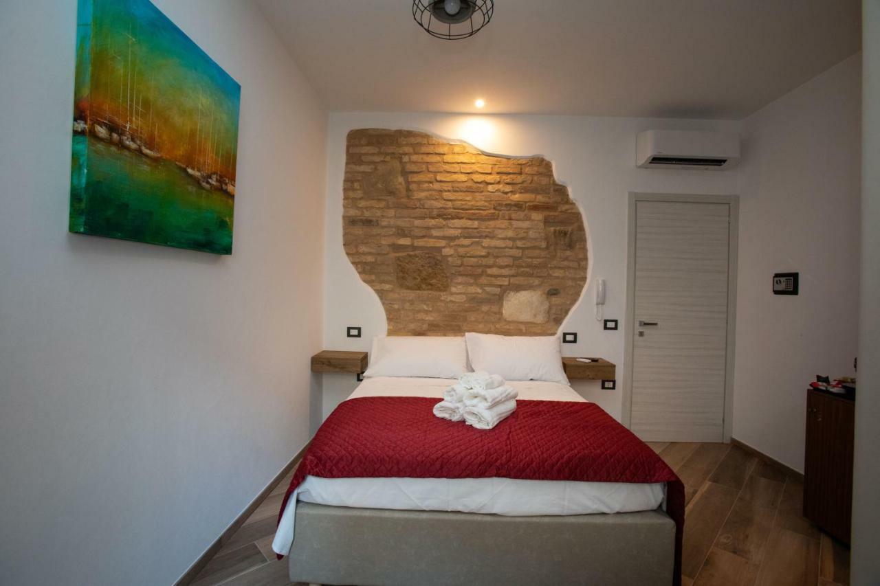 Al 54 Accommodation San Benedetto del Tronto Ngoại thất bức ảnh
