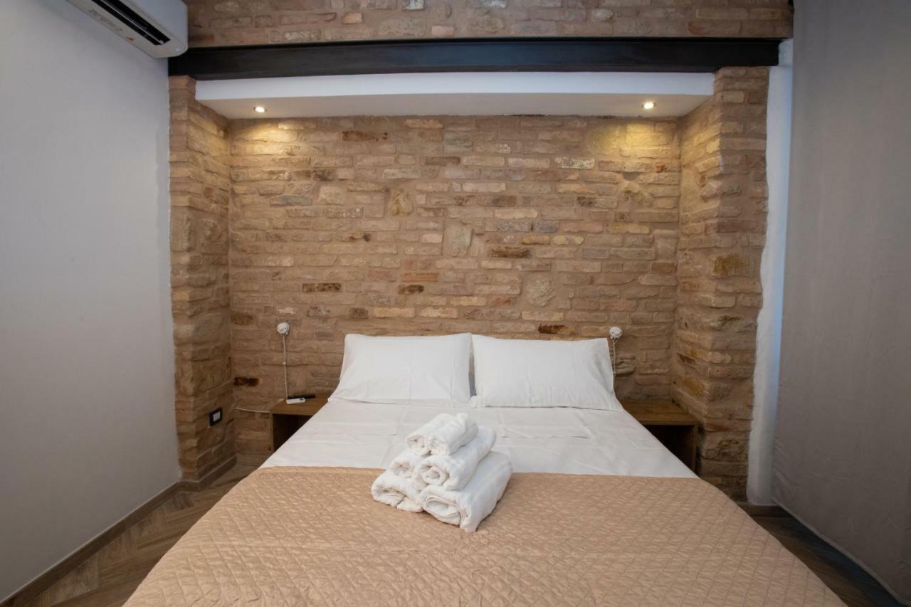 Al 54 Accommodation San Benedetto del Tronto Ngoại thất bức ảnh