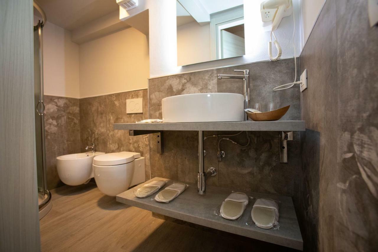 Al 54 Accommodation San Benedetto del Tronto Ngoại thất bức ảnh